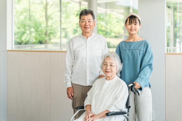 小規模多機能型居宅介護とは？働き方の特徴