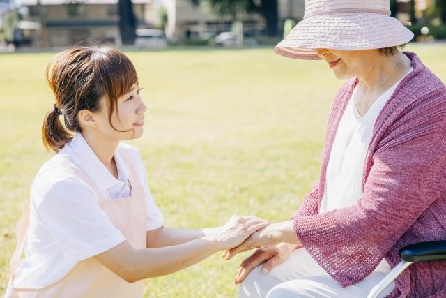 プライバシーを守るには？日々の介護で気をつけたいこと