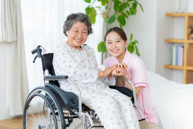 ユニット型施設ってどんなところ？特徴と働き方